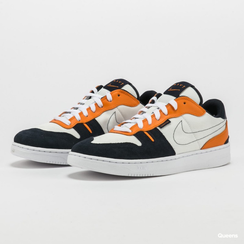 Nike SquashType cj1640101